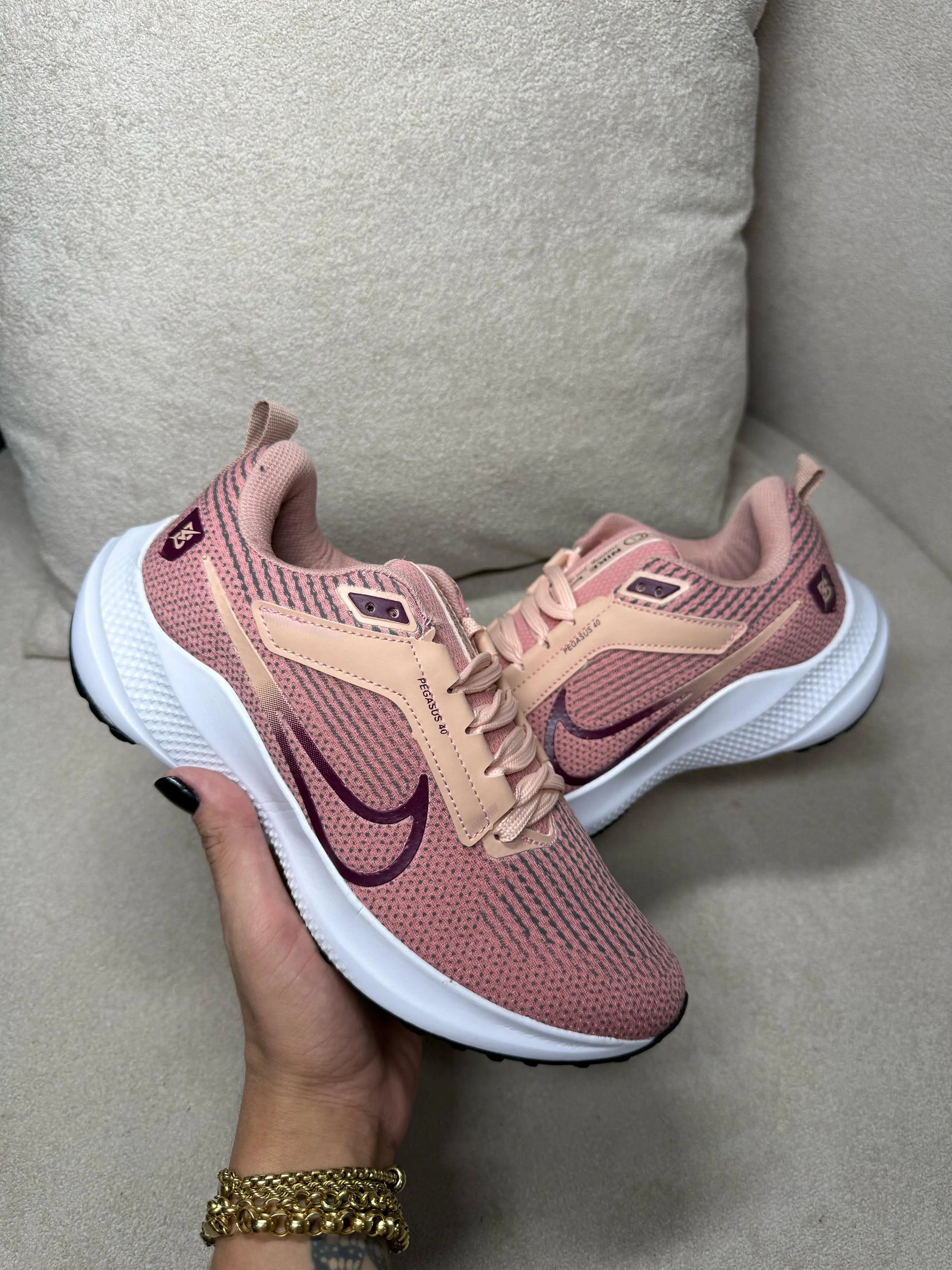 Tênis Feminino NK Zoom Pegasus 40