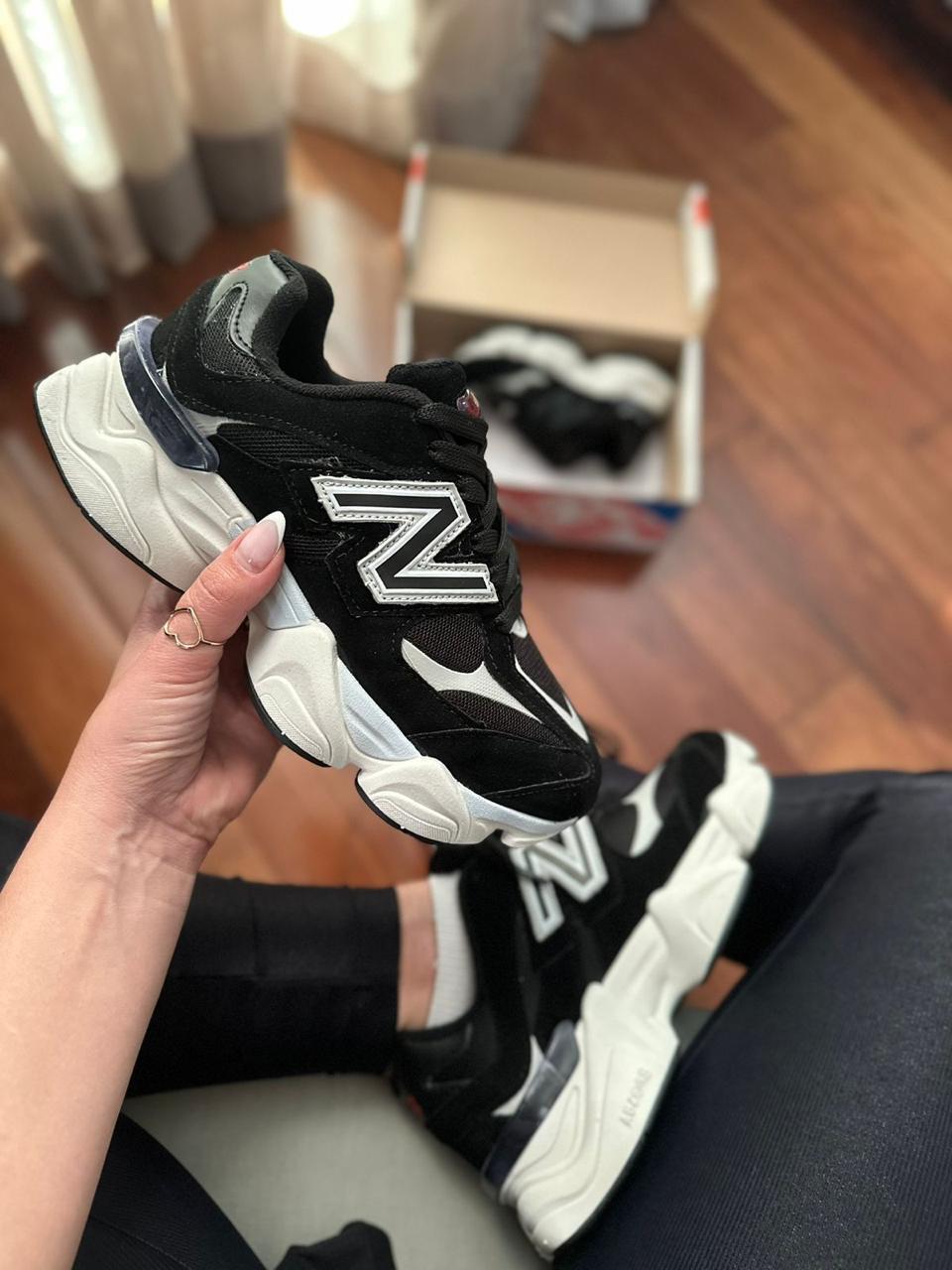 TĂȘnis Masculino NB 9060
