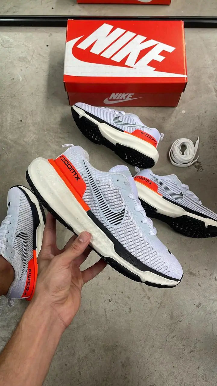 TĂȘnis Unissex NK ZoomX Invencible Run 3 PREMIUM