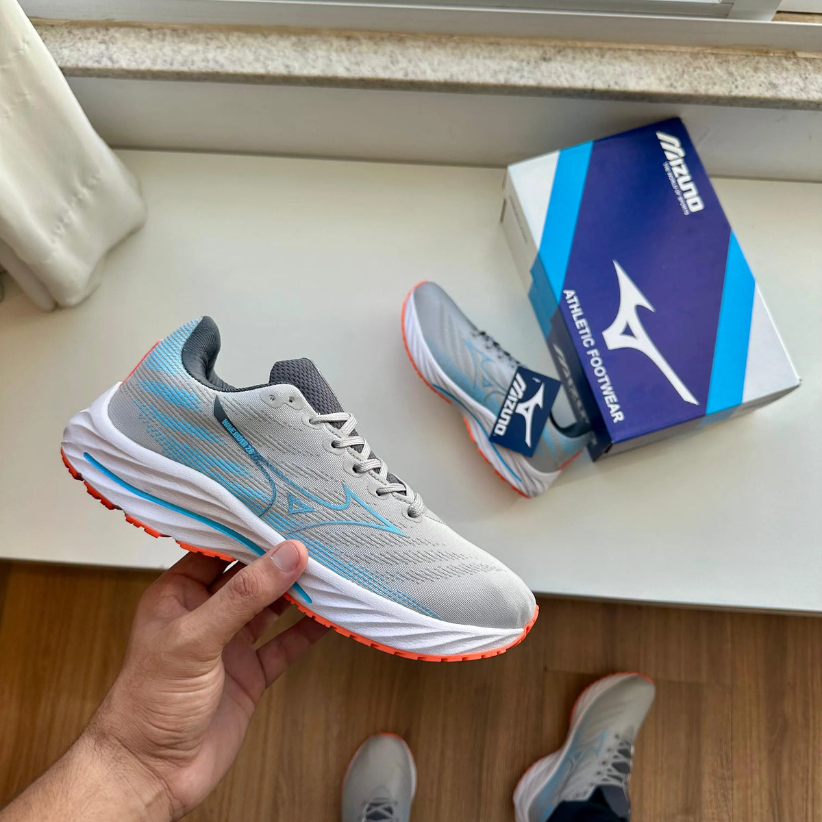 Tênis Masculino MZN Wave Rider 28 - Compre na Runera