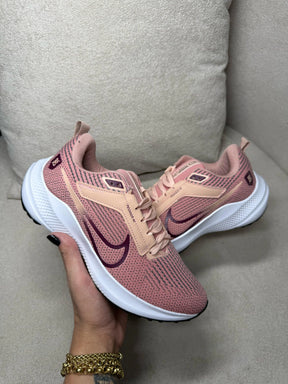 Tênis Feminino NK Zoom Pegasus 40