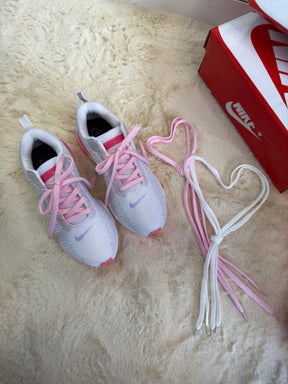 Tênis Feminino NK ZoomX Invencible Run