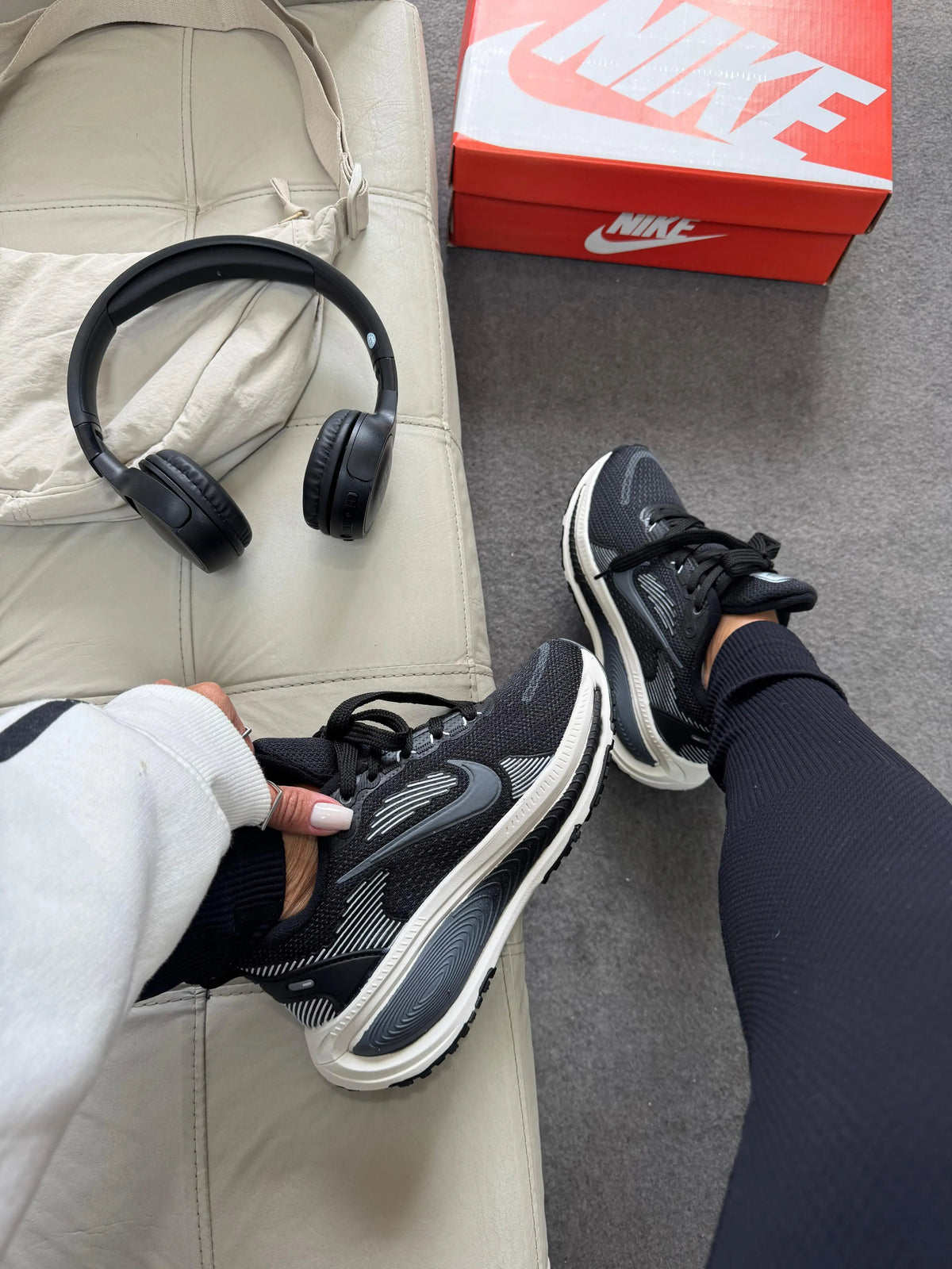 Tênis Feminino NK Vomero 18