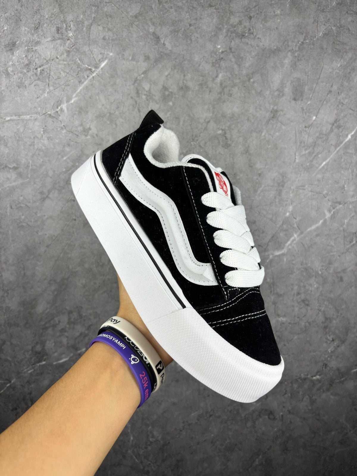 tenis-feminino-vans-knu-plataforma-runera